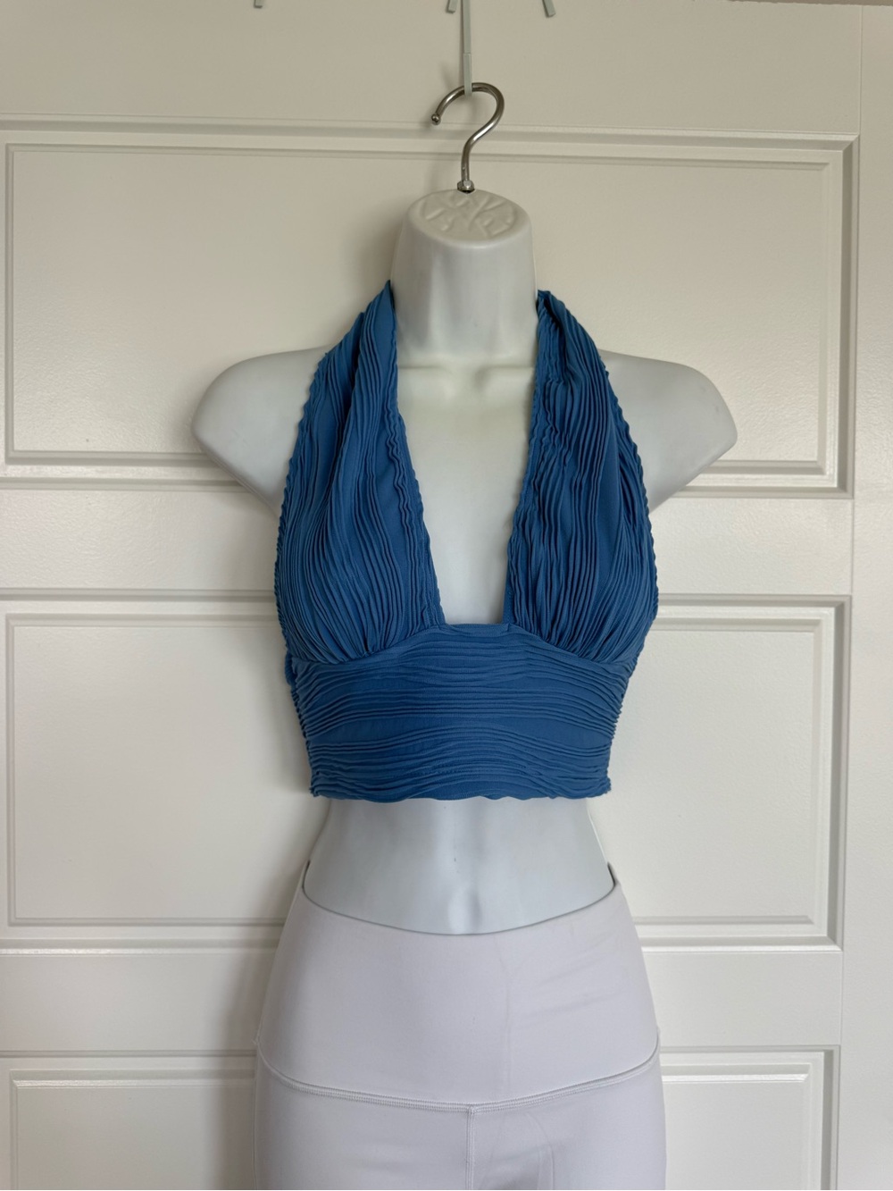 SHEIN Blue Pleated Halter Crop Top